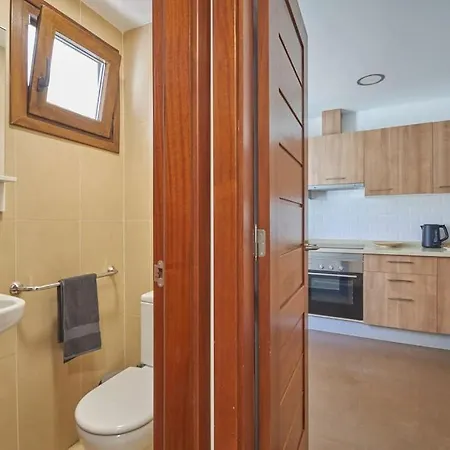 Apartment Calero Surfin - Shared Pool, 10 Minutes Walking To Harbour Puerto Calero