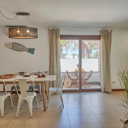 Calero Surfin - Shared Pool, 10 Minutes Walking To Harbour Apartment