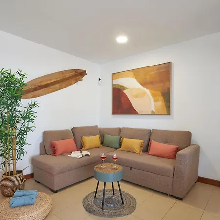 Apartment Calero Surfin - Shared Pool, 10 Minutes Walking To Harbour Puerto Calero